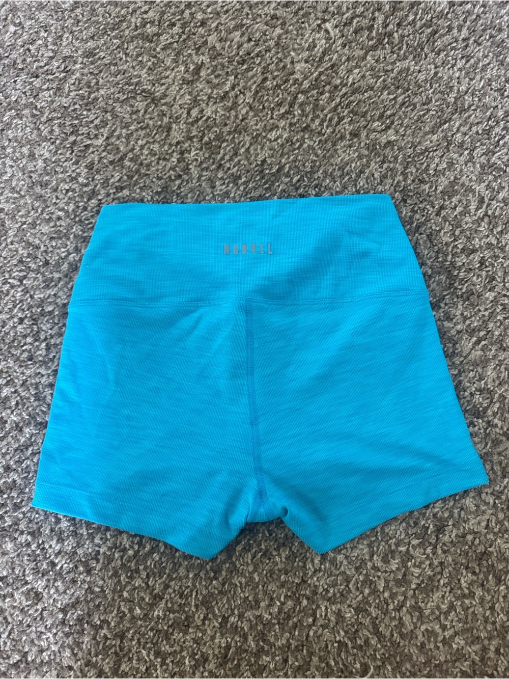 Nobull High-Waist bright blue shorts